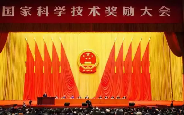 http://m.zgrfzx.com/ewebeditor/uploadfile/20180111094950157001.png